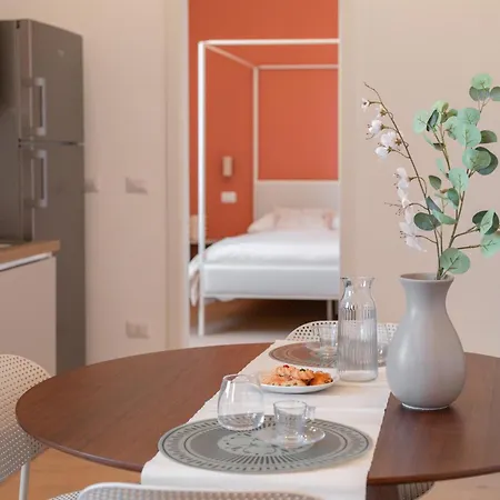 Indomita - Decisa Apartman Cagliari